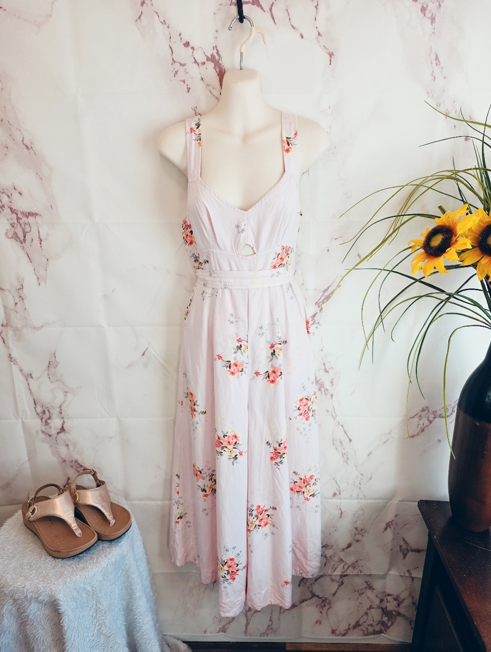 Anthropologie Akemi + Kin Adia Floral Jumpsuit Size 2 Side Zip Boho - Picture 5 of 10